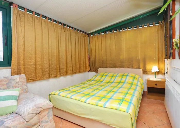 Apartments By The Sea Supetar, Brac - 7549 Lejlighed *