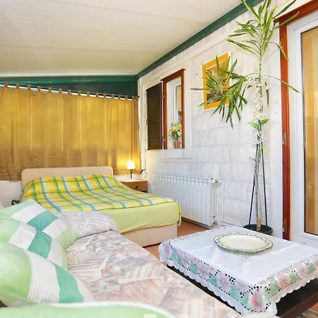 Apartmán Apartments By The Sea Supetar, Brac - 7549