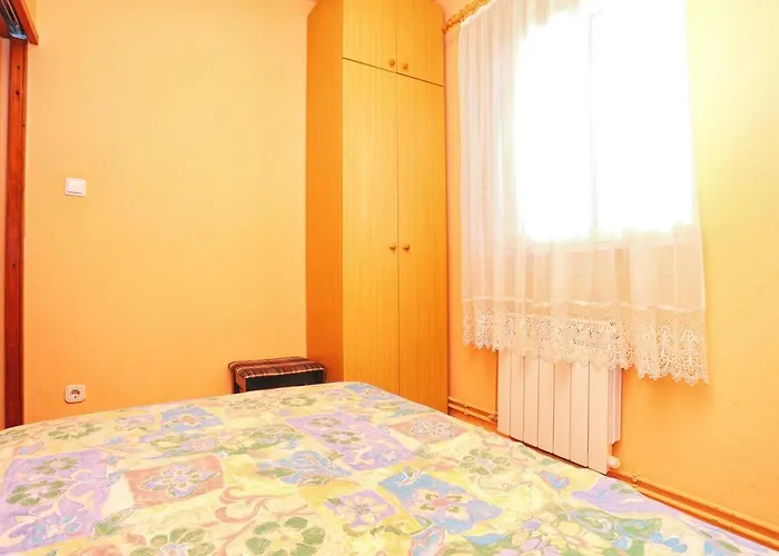 Apartment Apartments By The Sea Supetar, Brac - 7549 Supetar